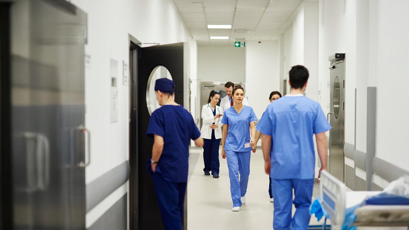 Graduate Certificate in Nursing (Intensive Care Nursing)
