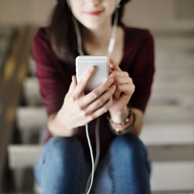 Specialising in adolescent and young adult psychology and mental health