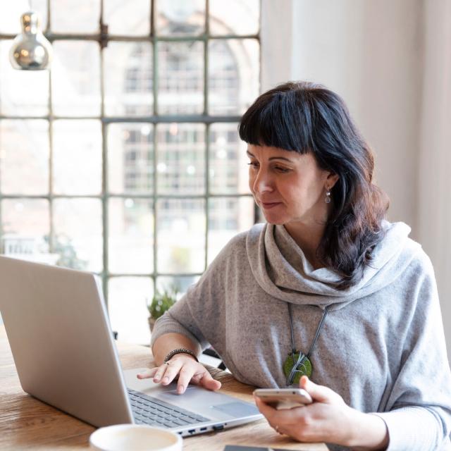 A guide to studying online as a mature-age student