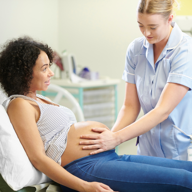 How to become a midwife in Australia