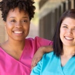 GlobalHealth Education's Guide to Becoming a Nurse - two nurses